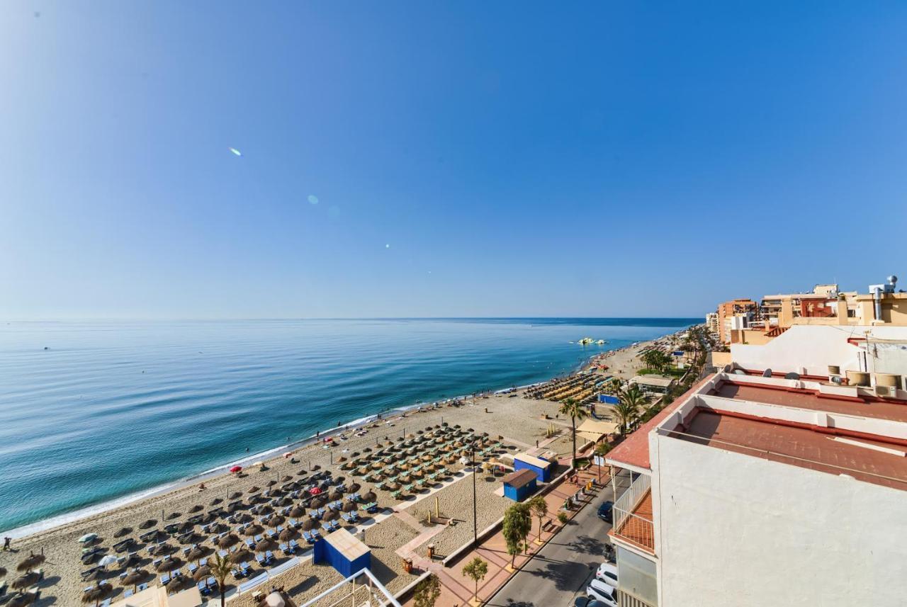 Holidays2Fuengirola Duplex With Stunning Sea View, Terraces,1St Line Beside Port Buitenkant foto